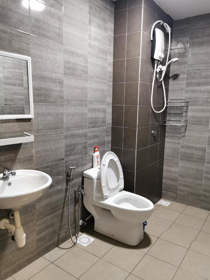 شقة Apple 4@Menara Simfoni/King Bed/Wifi/Netflix/Tvbox شيراس المظهر الخارجي الصورة